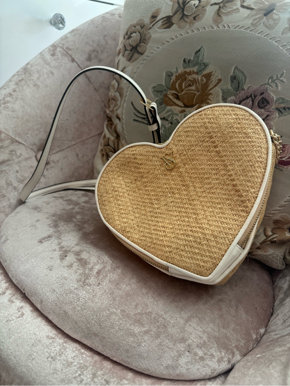 Victoria's Secret Natural Straw Heart Crossbody with White Trim